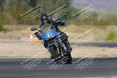 media/Nov-06-2023-Moto Forza (Mon) [[ce023d0744]]/3-Intermediate Group/Session 4 (Turns 2 and 1 Exit)/